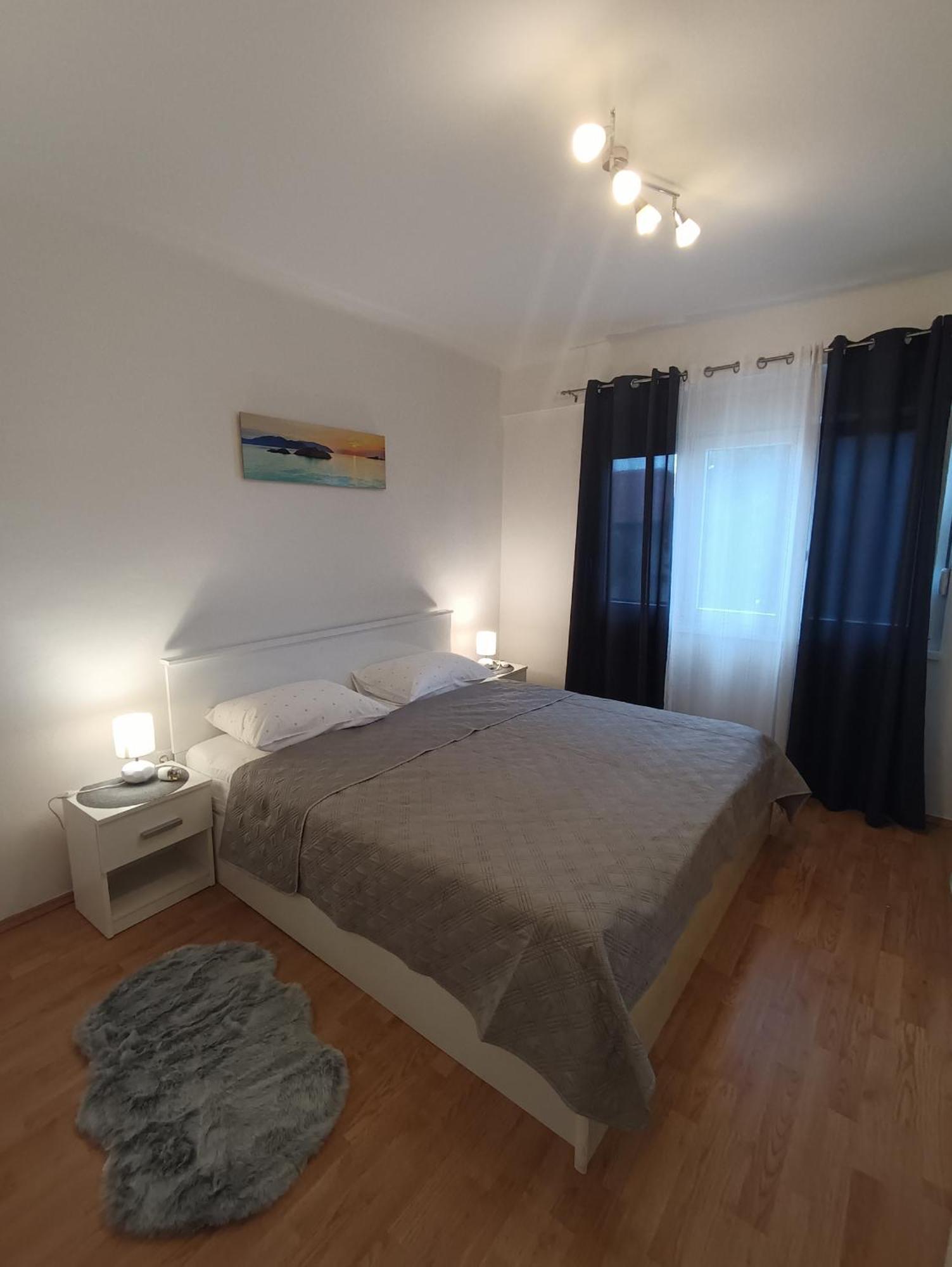 Apartment Fontana Felicita Zadar Exteriör bild